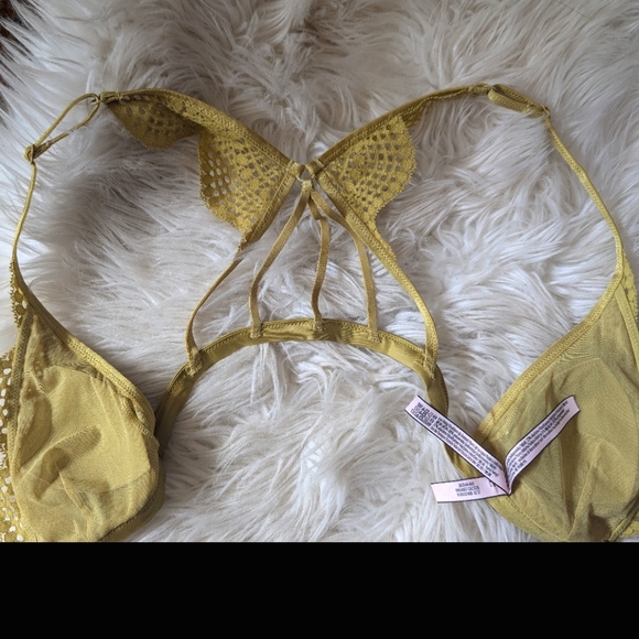 Victoria's Secret Green Racerback Lace Bralette - Picture 3 of 8